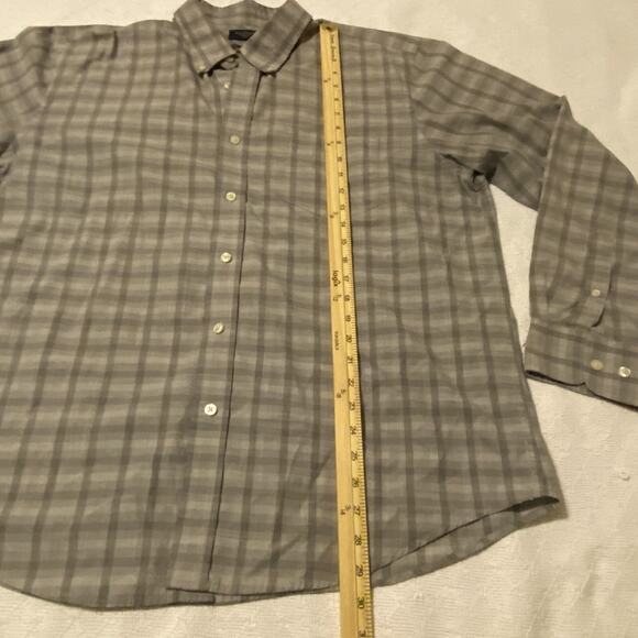Dockers Stain Defender Gray Plaid Button Down Men’s Shirt Size XL Preppy - Picture 11 of 16